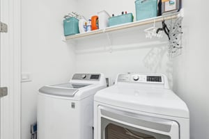 Vantage Dr-1605-033.jpg