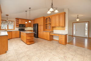 09-Dining Room
