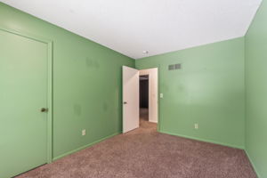 3902 N Colorado Ave-029