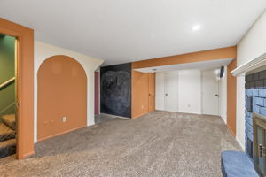 3902 N Colorado Ave-033