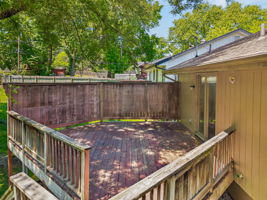 3902 N Colorado Ave-006