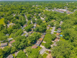 3902 N Colorado Ave-010