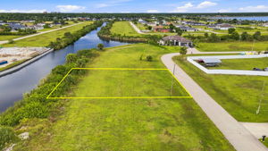 Aerial Side Exterior - lot line