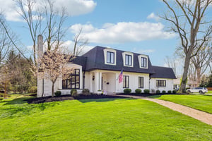 N Valley Dr-S1004-003.jpg