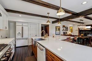 N Valley Dr-S1004-016.jpg