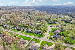 N Valley Dr-S1504-002.jpg