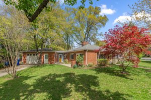 Side Entrance and Garage