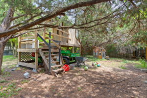  Photo 49
