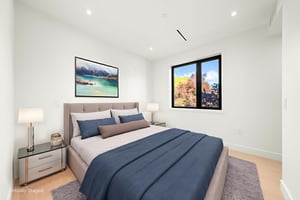 DSC08953 virtually staged.jpeg