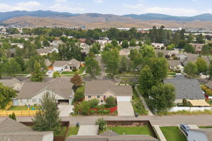  Photo 45