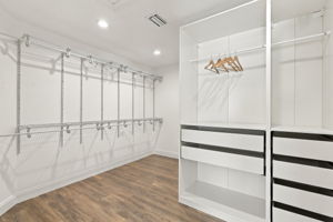Interiors (11)