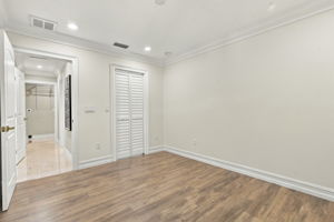 Interiors (43)