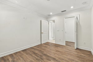 Interiors (44)