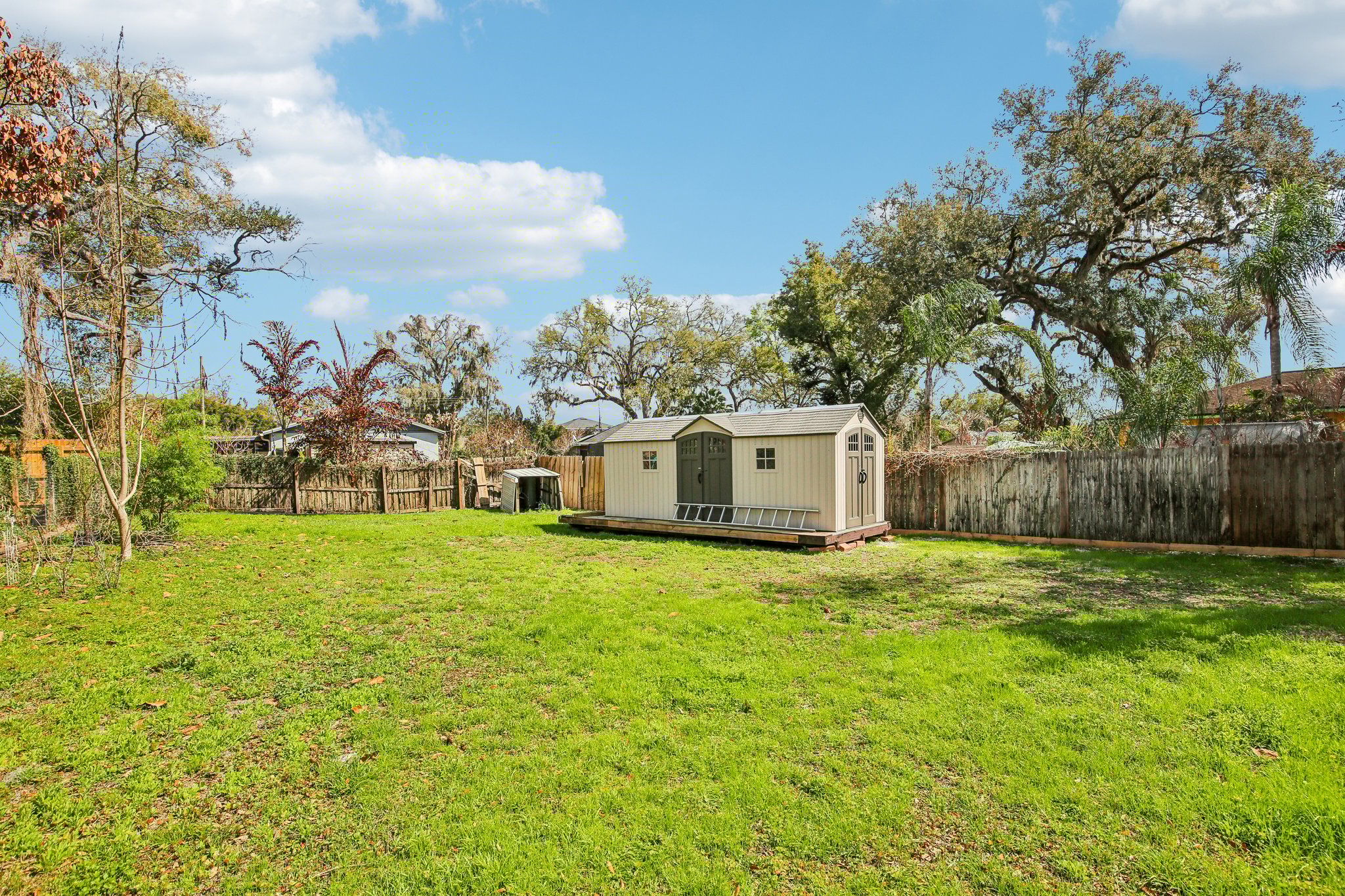 W Lake Dr-S0303-026.jpg