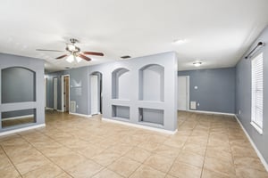 W Lake Dr-S0303-005.jpg