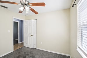 W Lake Dr-S0303-018.jpg