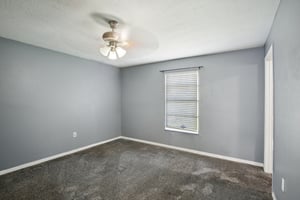 W Lake Dr-S0303-020.jpg