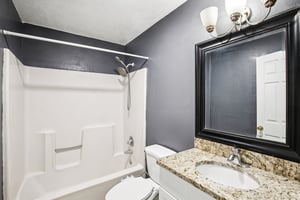 W Lake Dr-S0303-023.jpg