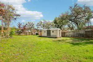 W Lake Dr-S0303-026.jpg