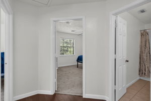  Photo 36