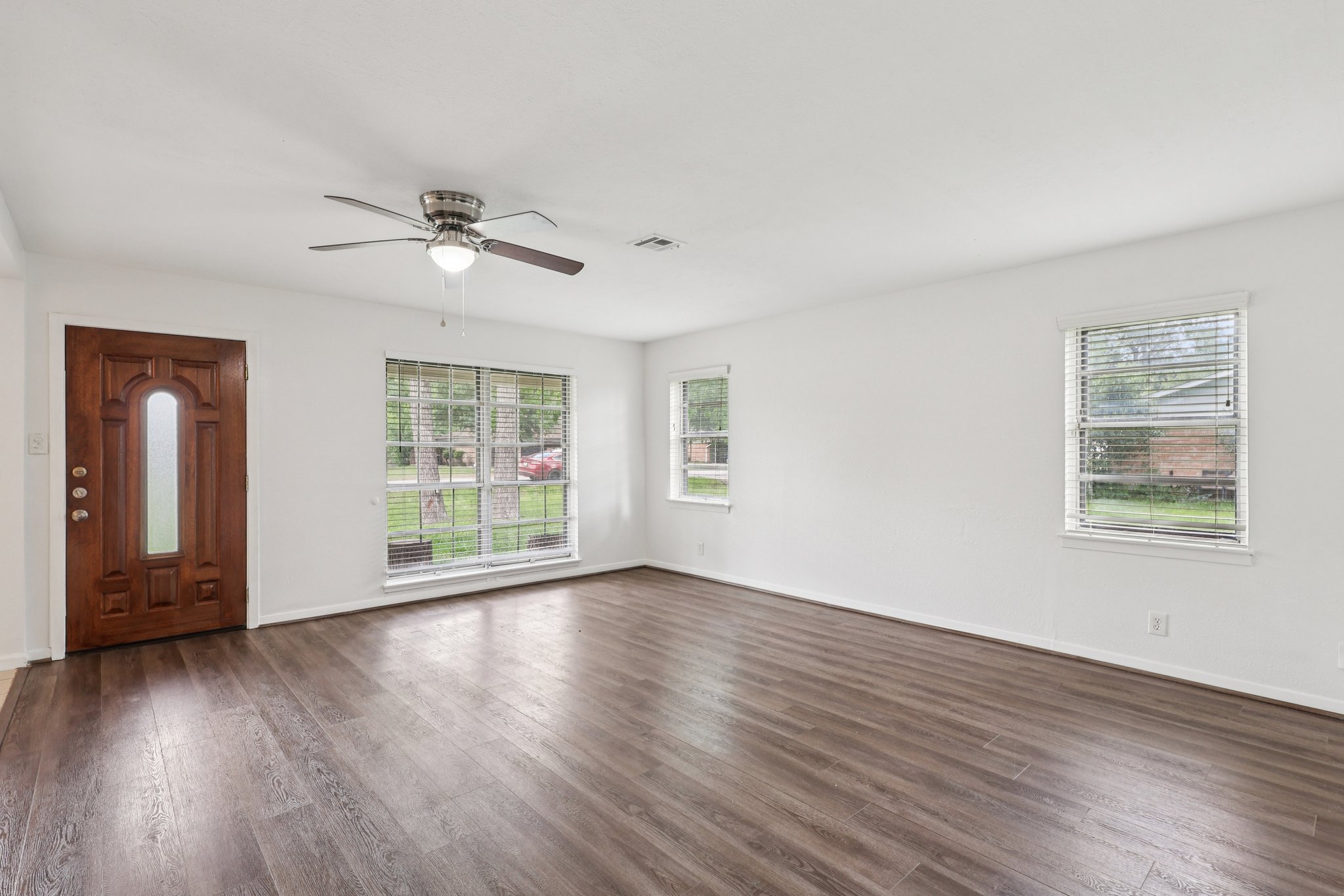 Galway Ln-S1804-004.jpg