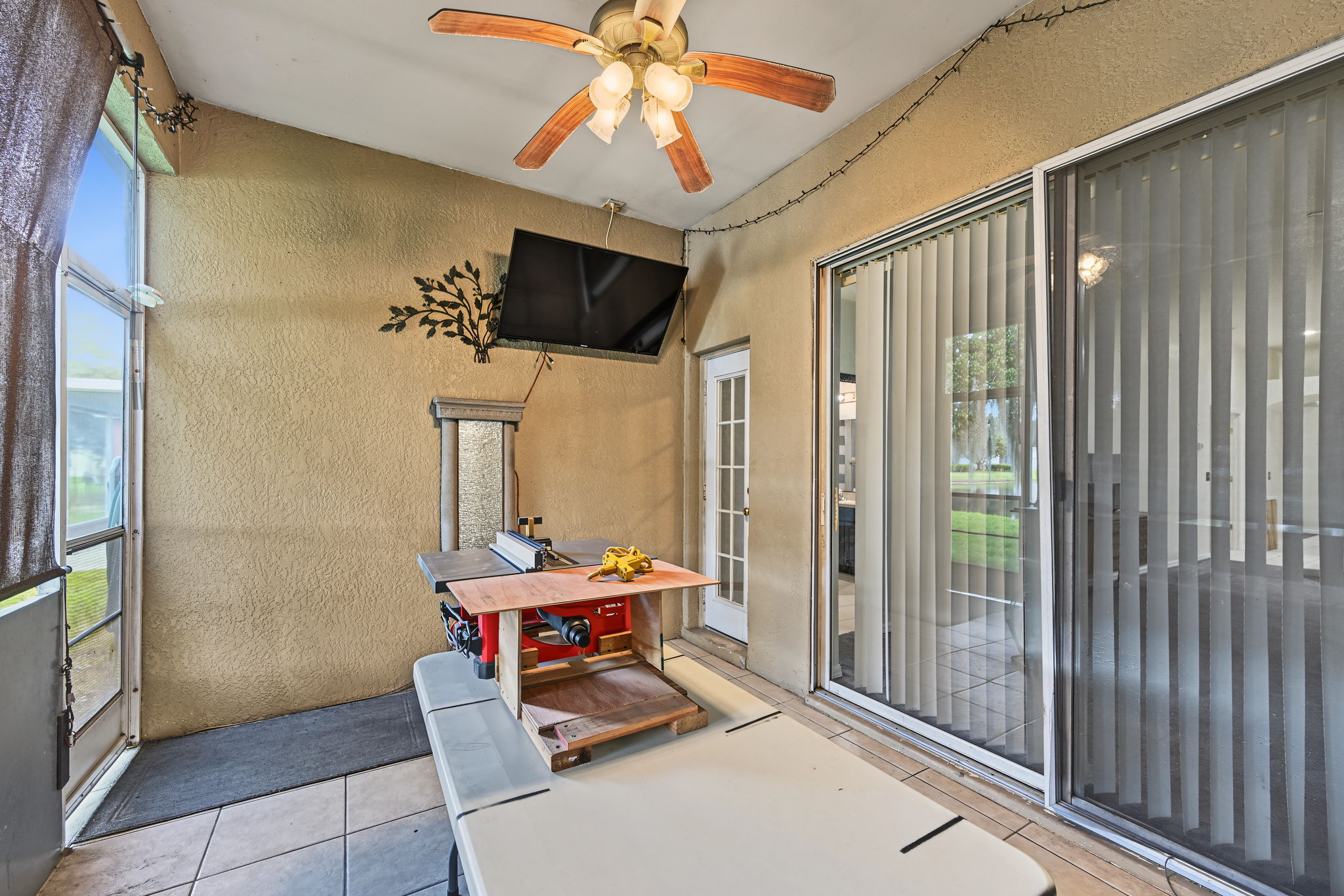 Sun Room4