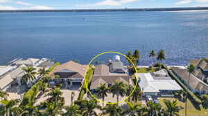 Aerial Front Exterior 2-circle