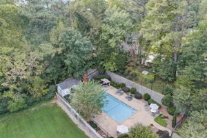 Brenton Way-047