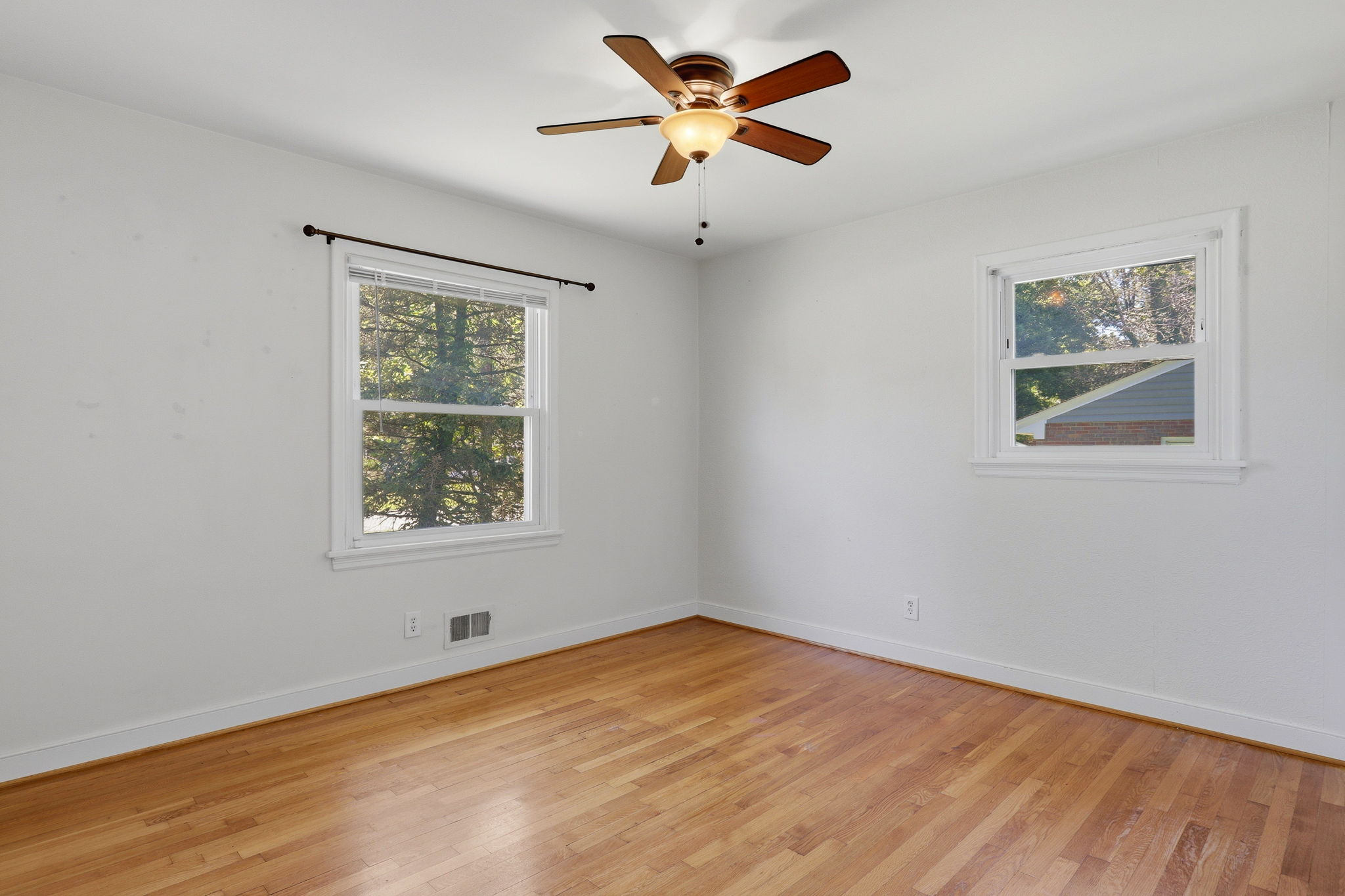 20-Bedroom 2