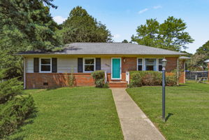 01-Exterior Front