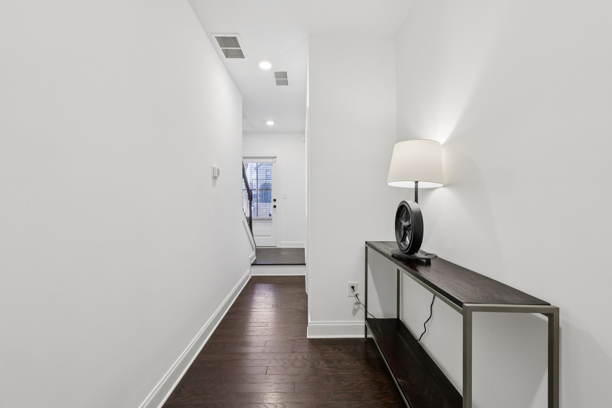 Danube Ln-S1702-027.jpg