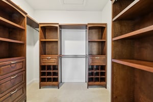 Danube Ln-S1702-025.jpg