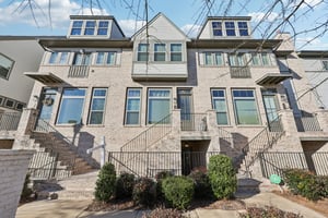 Danube Ln-S1702-033.jpg