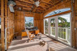 Upper Level Office1a