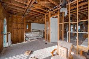 Upper Level Office1b