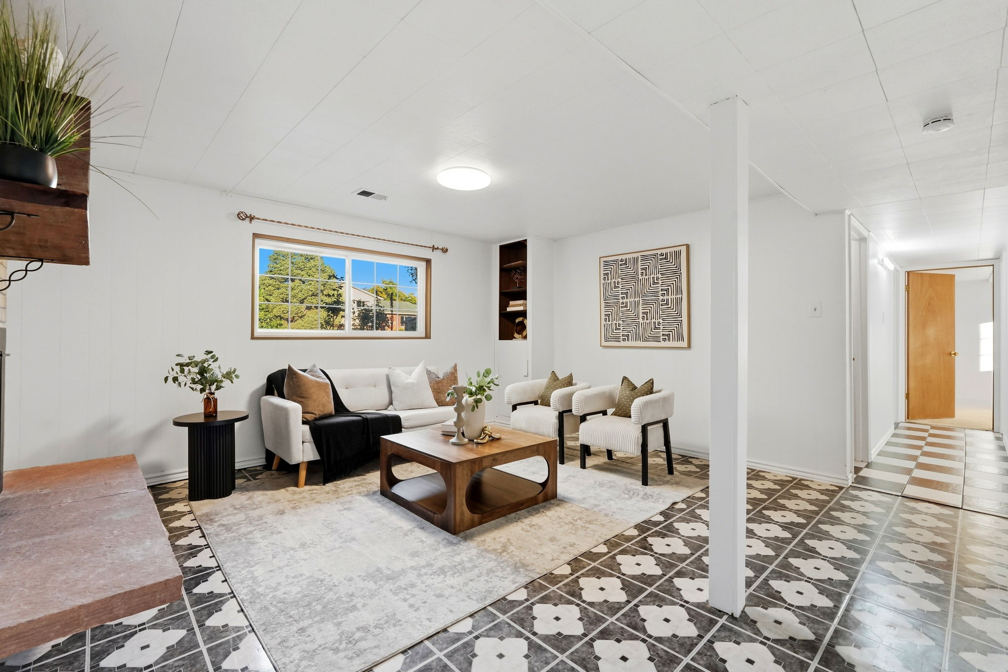  Photo 31