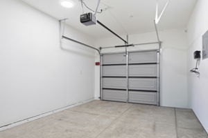 037_F8_3910-3912 Elm St
