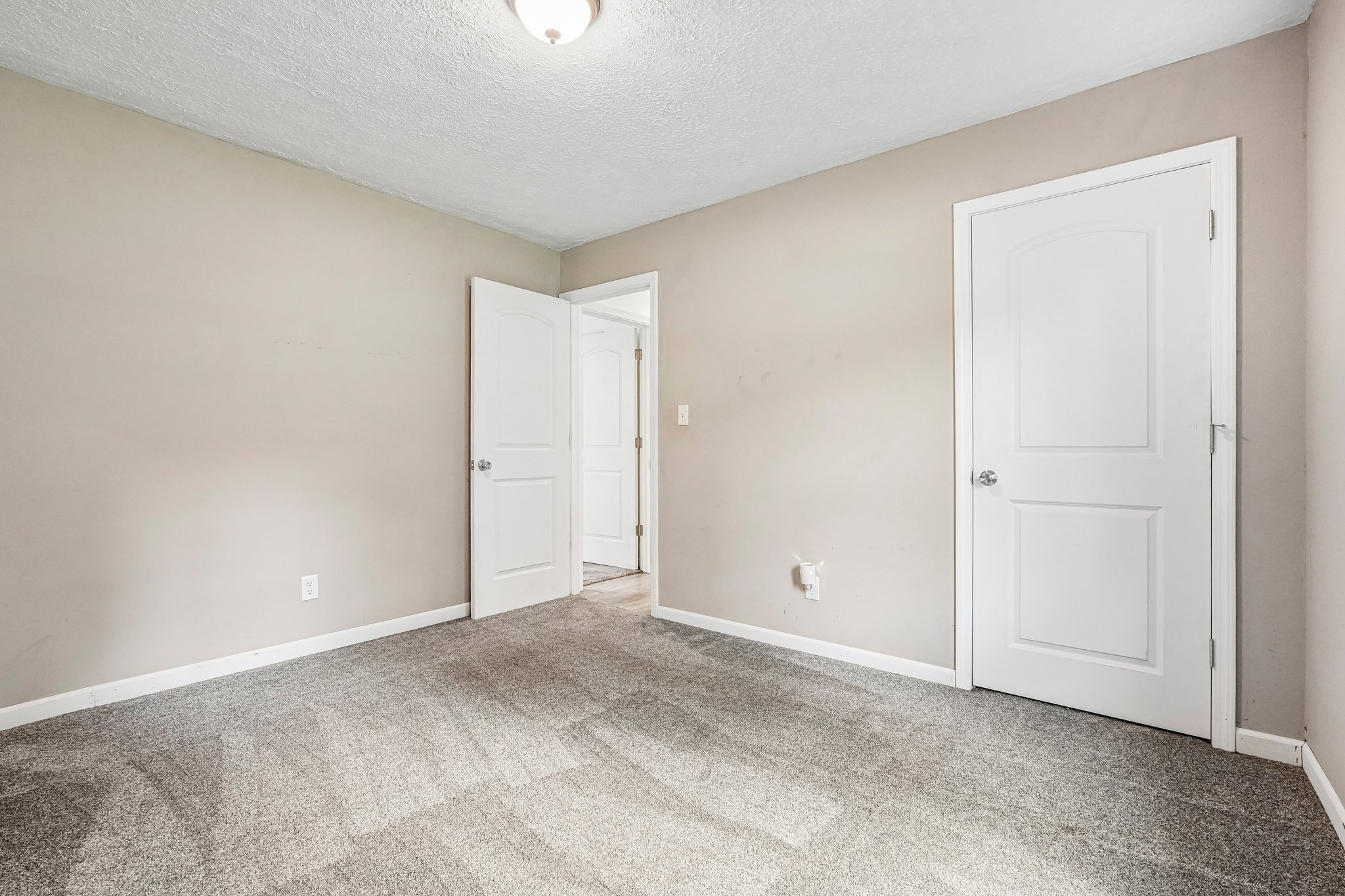 3910 Adams Dr-S2606-027.jpg