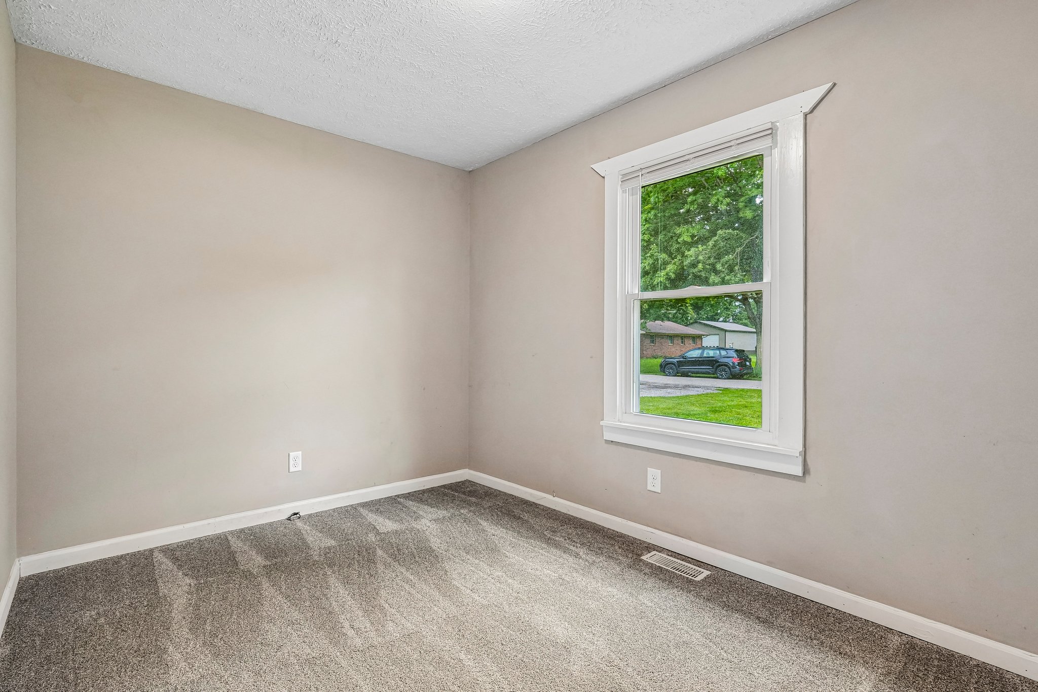 3910 Adams Dr-S2606-028.jpg