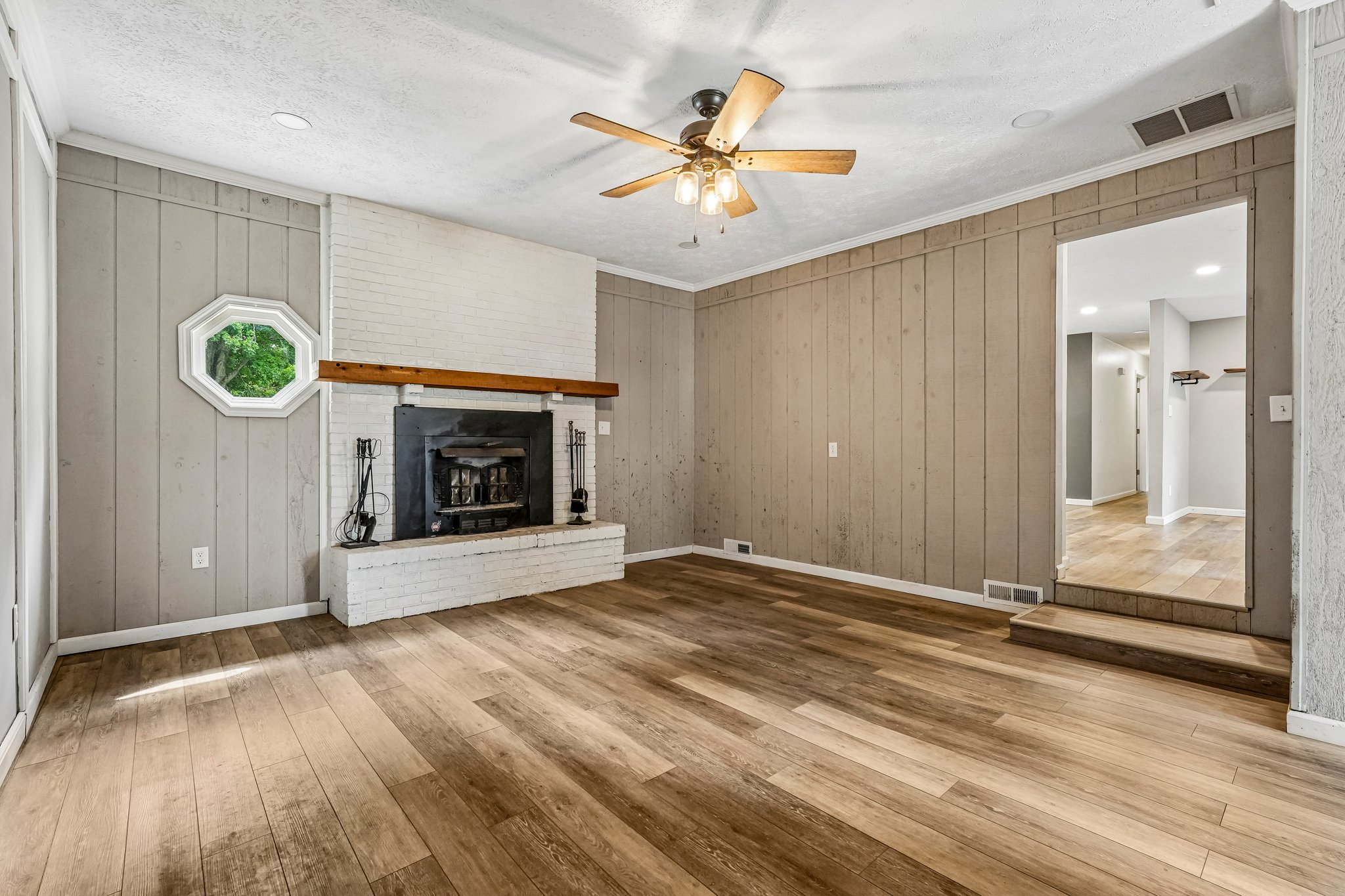3910 Adams Dr-S2606-031.jpg