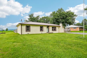 3910 Adams Dr-S2606-002.jpg