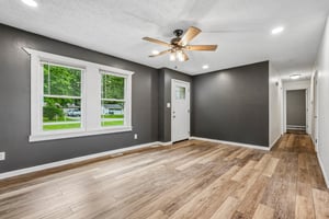 3910 Adams Dr-S2606-008.jpg
