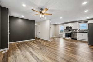 3910 Adams Dr-S2606-009.jpg