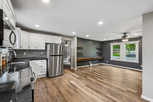 3910 Adams Dr-S2606-013.jpg