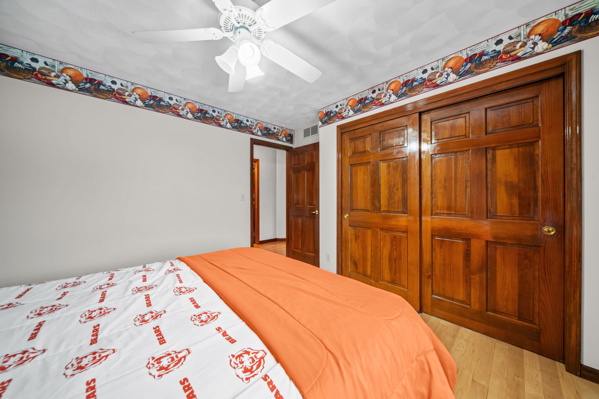  Photo 41