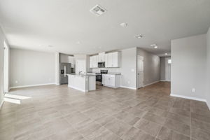 Tampa - Park East - 3910 Radiant Mountain Drive, Plant City FL 33565 -008