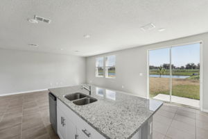 Tampa - Park East - 3910 Radiant Mountain Drive, Plant City FL 33565 -017