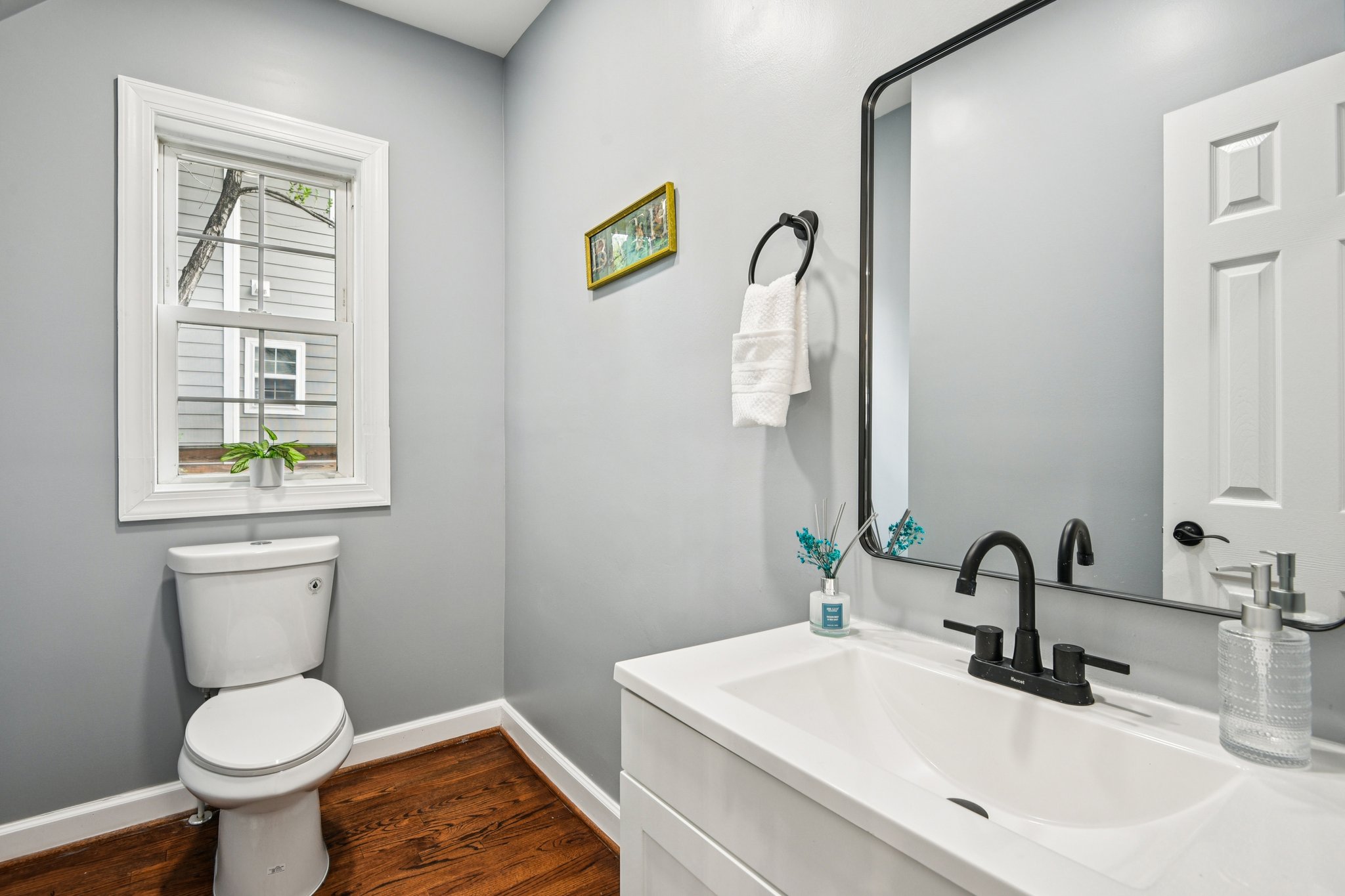 Webster St-S2307-020.jpg