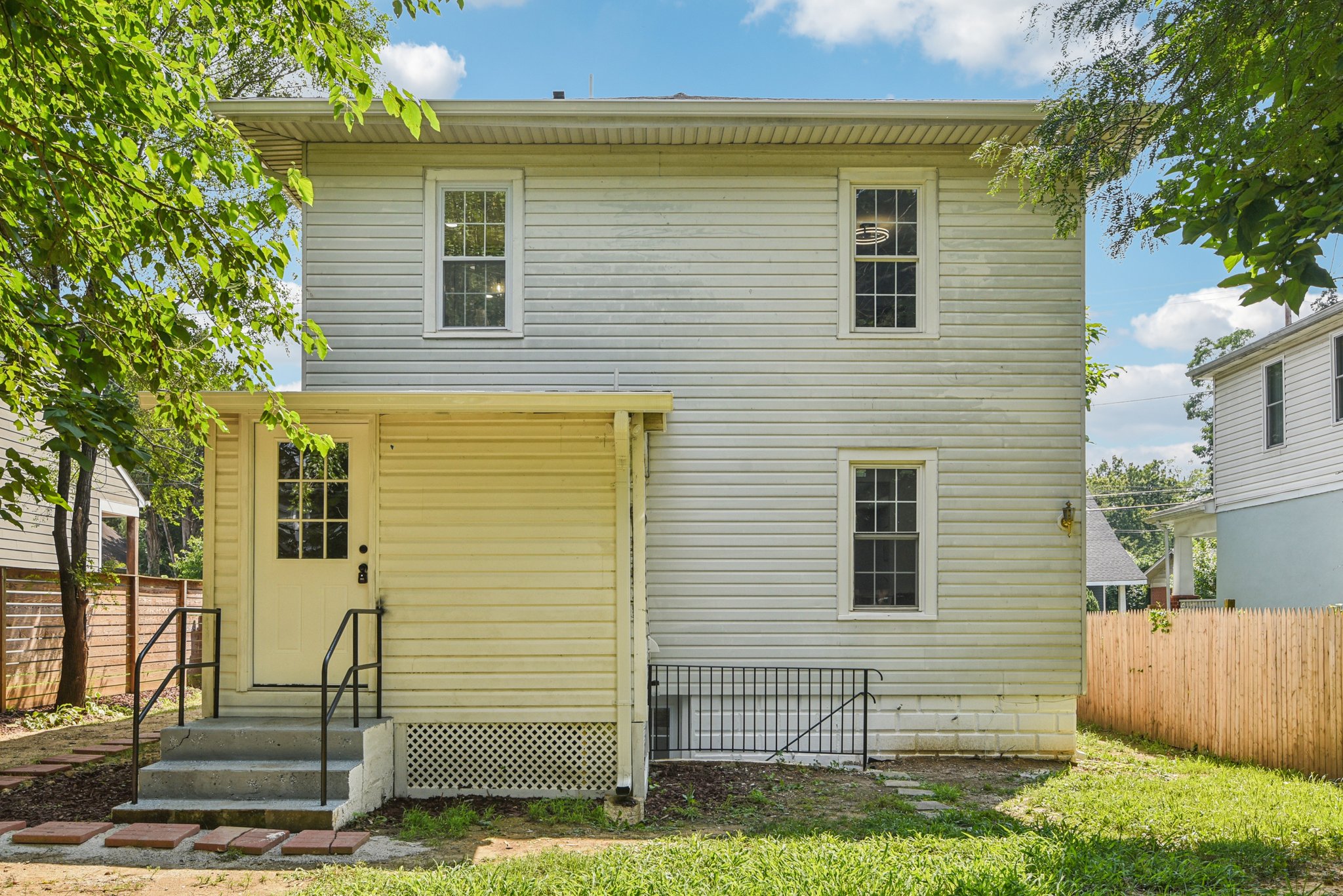 Webster St-S2307-044.jpg