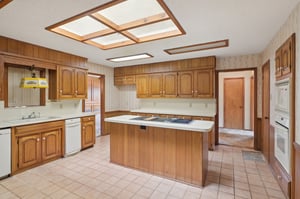 Windermere Dr-S0208-011.jpg